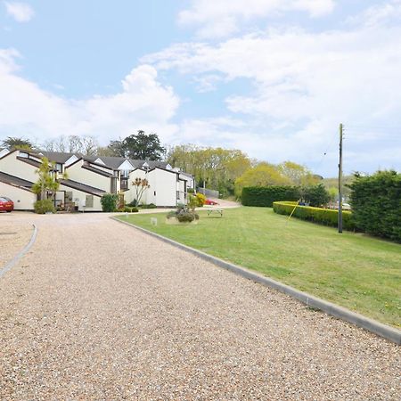 Whippingham, Creek Gardens - Isle Of Wight Apartamento Wootton Bridge  Exterior foto