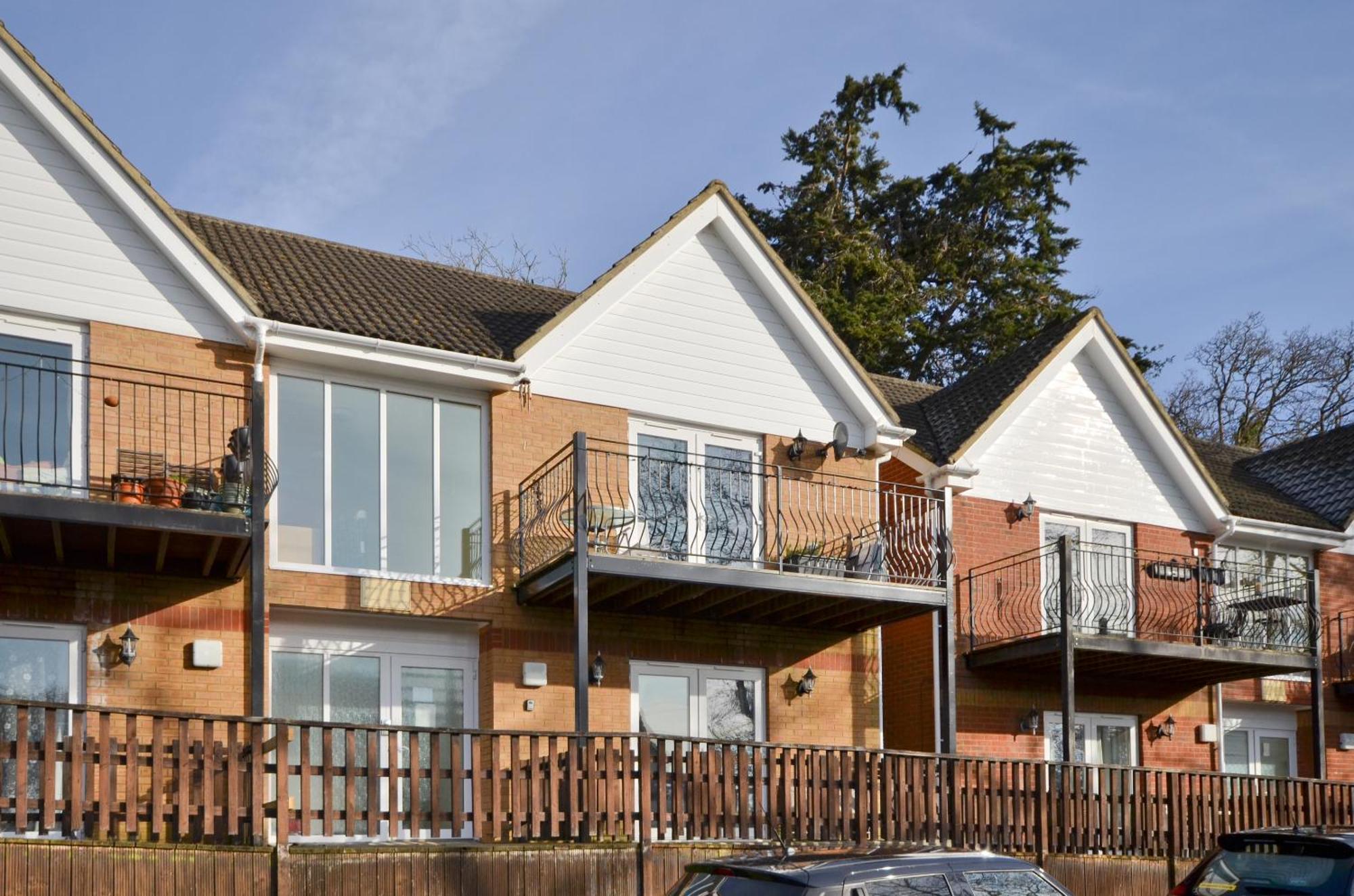 Whippingham, Creek Gardens - Isle Of Wight Apartamento Wootton Bridge  Exterior foto